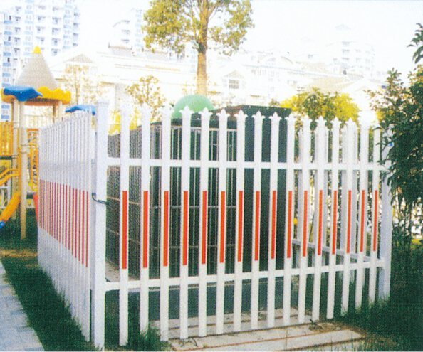 张湾PVC865围墙护栏